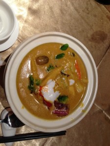 Yellow vegetable curry